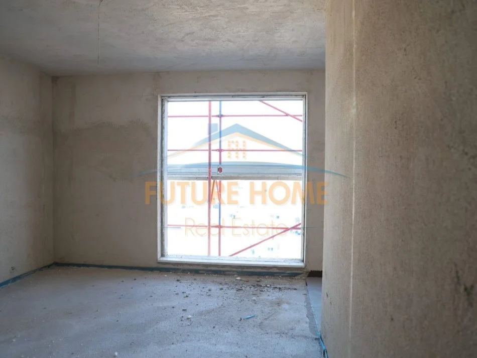 Tirane, shes apartament 2+1+Ballkon Kati 11, 122 m² 310.000 € 