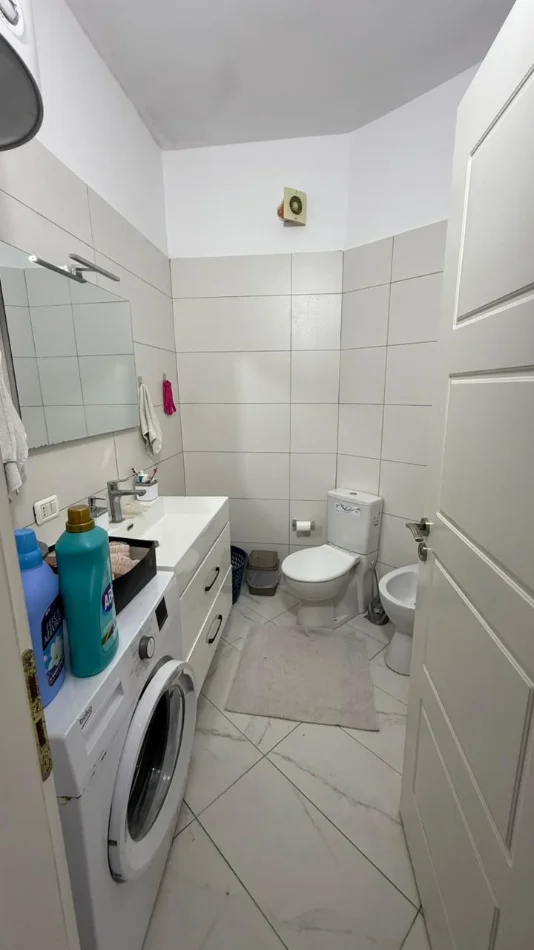 Tirane, shitet apartament 2+1 Kati 8, 107 m² 125.000 € (Misto Mame)