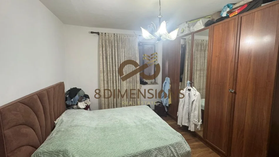 Tirane, shitet apartament 1+1 Kati 1, 47 m² 75.000 € (kinostudio)