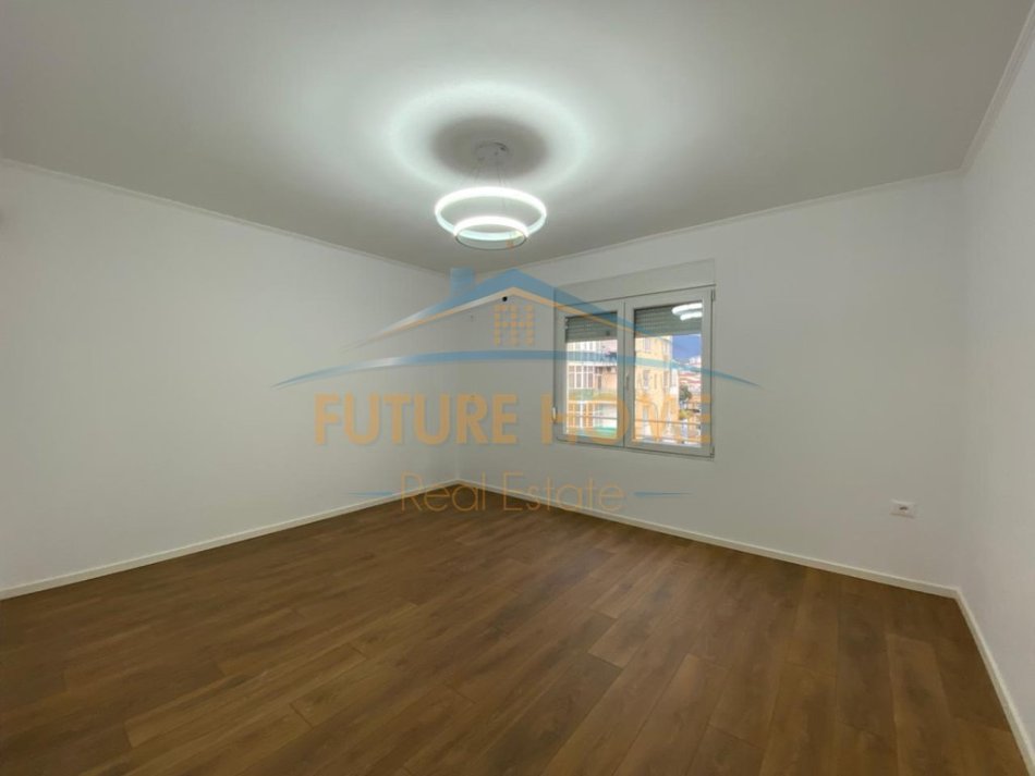 Tirane, shitet apartament 2+1 Kati 4, 50 m² 118.000 € (kongresi i manastirit)