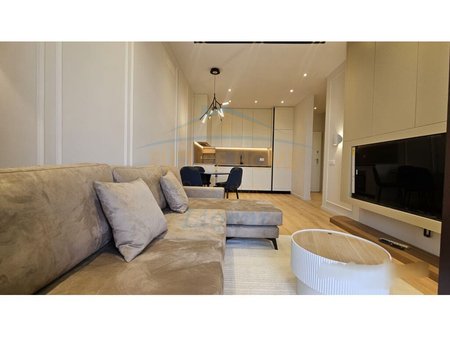 Tirane, shitet apartament 1+1 Kati 7, 77 m² 300.000 € (LIQENI,PARKU OLIMPIK,RRUGA E KOSOVAREVE)