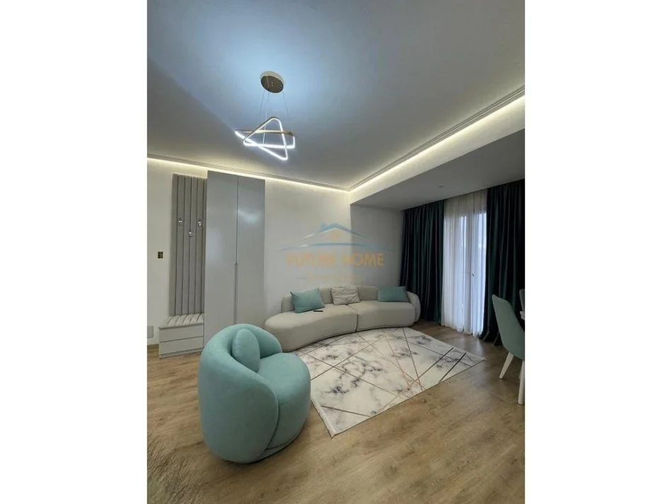 Tirane, shitet apartament 1+1+Ballkon Kati 11, 69 m² 160.000 € (Farmacia 10)