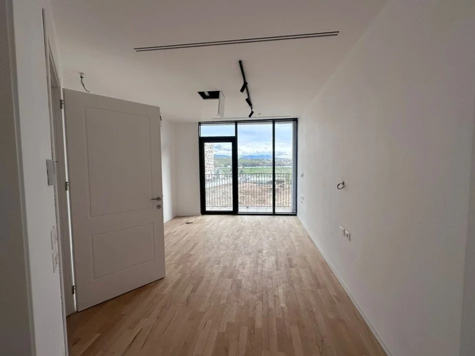 Tirane, shitet apartament 2+1+Ballkon Kati 5, 129 m² 486.000 € (REZIDENCA LAKE VIEW)