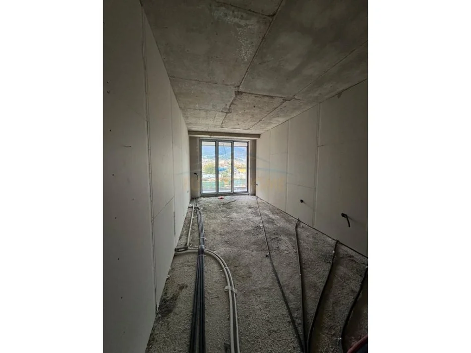 Tirane, shes apartament 2+1+Ballkon Kati 2, 114 m² 204.840 € 