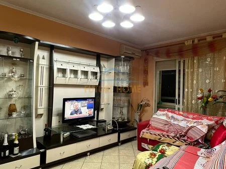 Qera, Apartament 1+1, Rruga Riza Cerova, Tiranë AREA60420