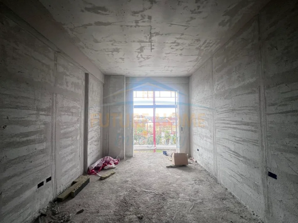 Tirane, shes apartament 2+1+Ballkon Kati 5, 116 m² 197.000 € (Rezidenca Porcelan 3)