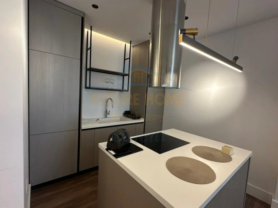 Tirane, shitet apartament 2+1+Ballkon Kati 6, 100 m² 177.000 € (Grand Gallery Residence)