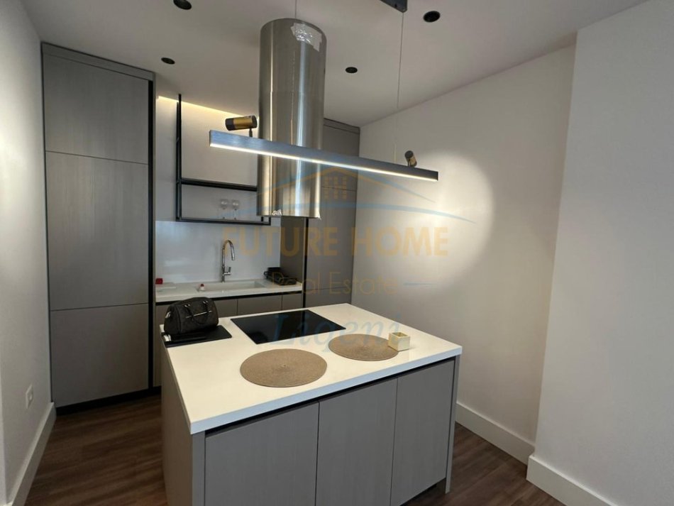 Tirane, shitet apartament 2+1 Kati 6, 100 m² 177.000 € (Grand Gallery)