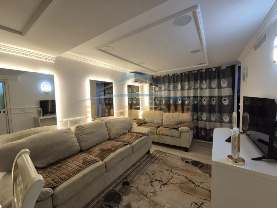 Tirane, jepet me qera apartament 1+1 Kati 0, 40 m² 550 € (Bllok)