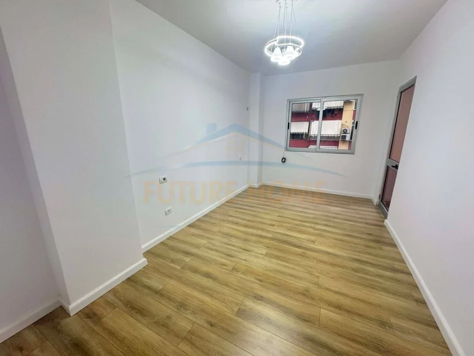 Tirane, shitet apartament 2+1 Kati 2, 76 m² 120.000 € 