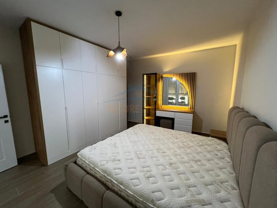 Qera, Apartament 1+1, Fresk, Tiranë. 500 €, Empire60490