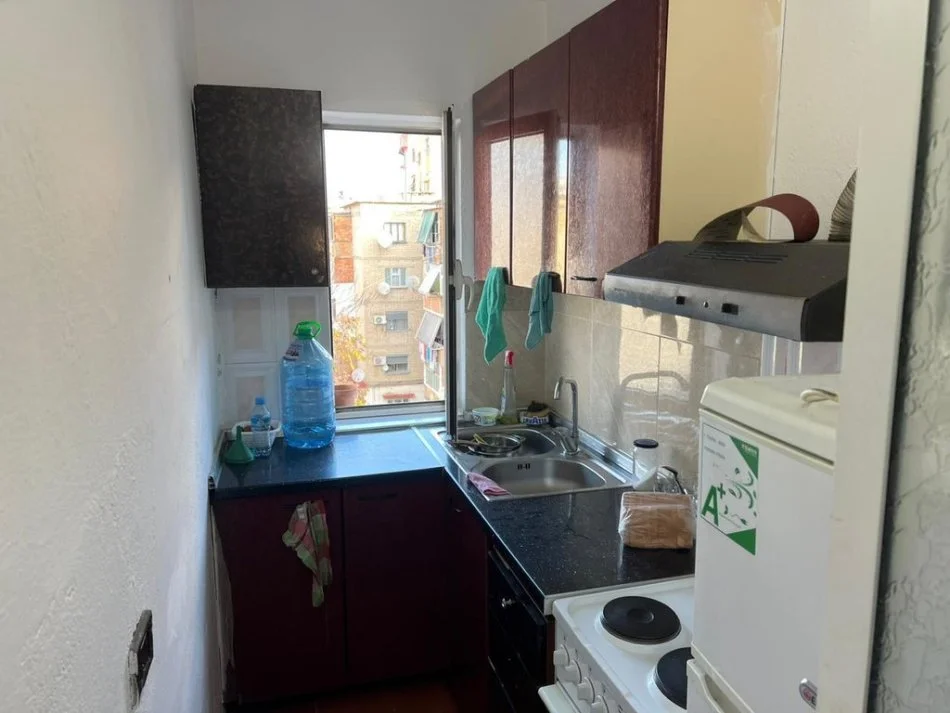 SHITET APARTAMENT 1+1 TEK SHKOLLA E BALETIT