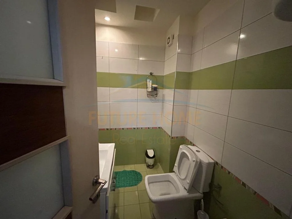 Golem, jepet me qera apartament 1+1 Kati 3, 59 m² 500 € (Shkembi i Kavajes)