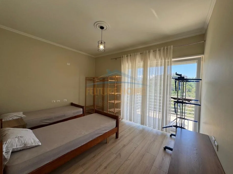 Tirane, shitet apartament 2+1+Garderobe+ Ballkon Kati 3, 107 m² 205.000 € (Rezidenca Kodra e Diellit 1)