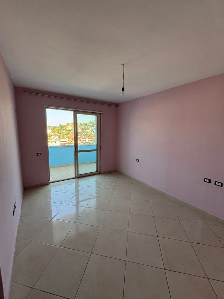 Tirane, jepet me qera apartament 2+1 Kati 7, 110 m² 300 € (Rruga Besim Alla)