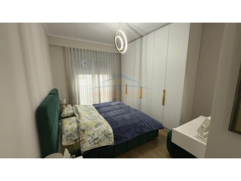 Tirane, shitet apartament 2+1 Kati 8, 105 m² 265.000 € (Rruga Jordan Misja)
