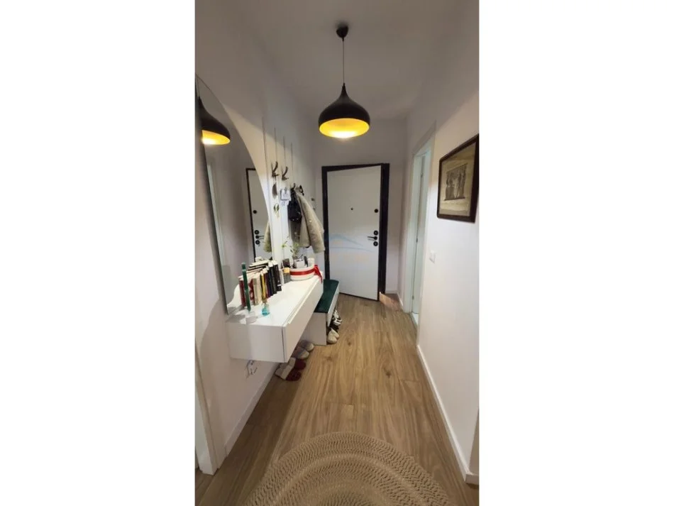 Tirane, shitet apartament 2+1 Kati 8, 105 m² 265.000 € (Rruga Jordan Misja, Kompleksi Orbital 1)