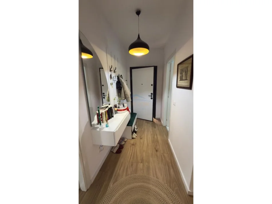 Tirane, shitet apartament 2+1+Ballkon Kati 8, 105 m² 265.000 € (Orbital 1, Jordan Misja)