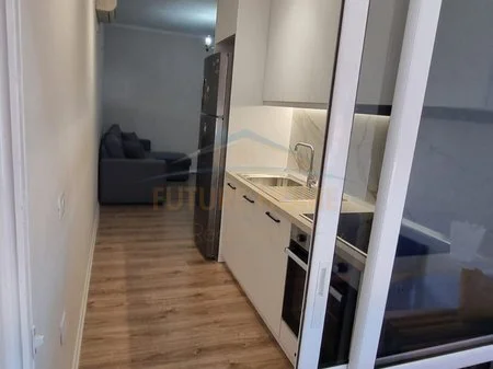 Tirane, shitet apartament 1+1 Kati 7, 60 m² 125.000 € (Rruga Don Bosko)