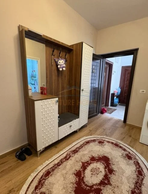 Tirane, shitet apartament 1+1 Kati 2, 44 m² 100.000 € (Kinostudio)