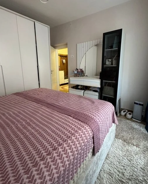 Tirane, shitet apartament 1+1 Kati 2, 44 m² 100.000 € (Kinostudio)