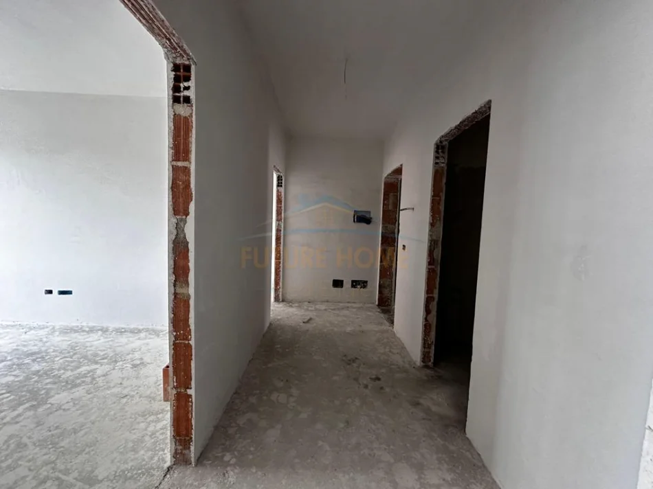 Tirane, shitet apartament 2+1+2,  Kati 3, 106 m² 117.000 € (Space City, Paskuqan)