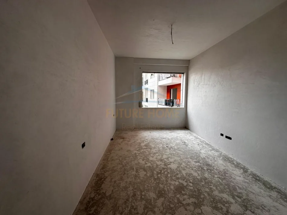 Tirane, shitet apartament 2+1+2,  Kati 3, 106 m² 117.000 € (Space City, Paskuqan)