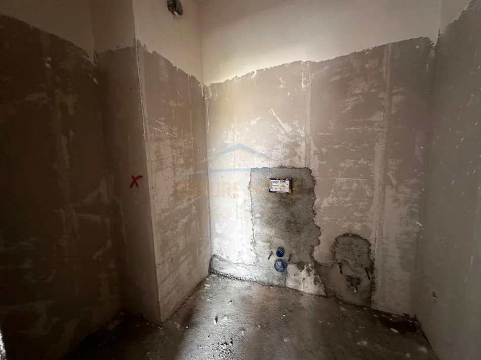 Tirane, shitet apartament 2+1+2,  Kati 3, 106 m² 117.000 € (Space City, Paskuqan)