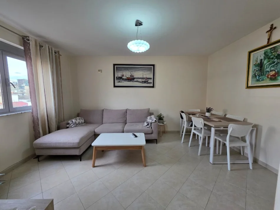 Tirane, shitet apartament 1+1 Kati 4, 53 m² 120.000 € 