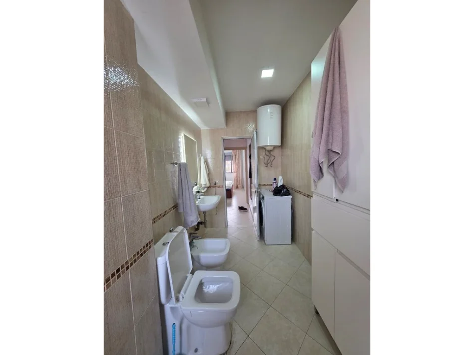 Tirane, shitet apartament 1+1 Kati 4, 53 m² 120.000 € 