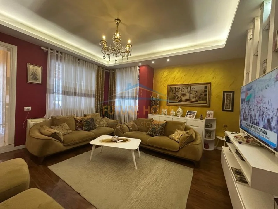Tirane, shitet apartament+verande | Penthouse 1+1 Kati 7, 65 m² 168.000 € 