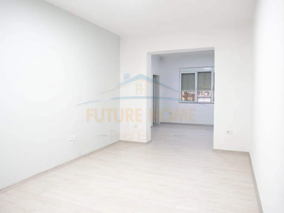 Tirane, jepet me qera apartament 2+1 Kati 6, 95 m² 900 € (Sulejman Delvina)