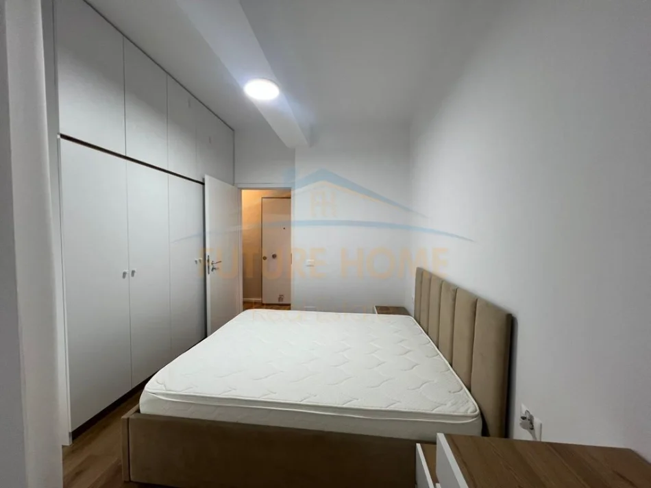 Tirane, jepet me qera apartament 1+1 Kati 3, 54 m² 350 € 
