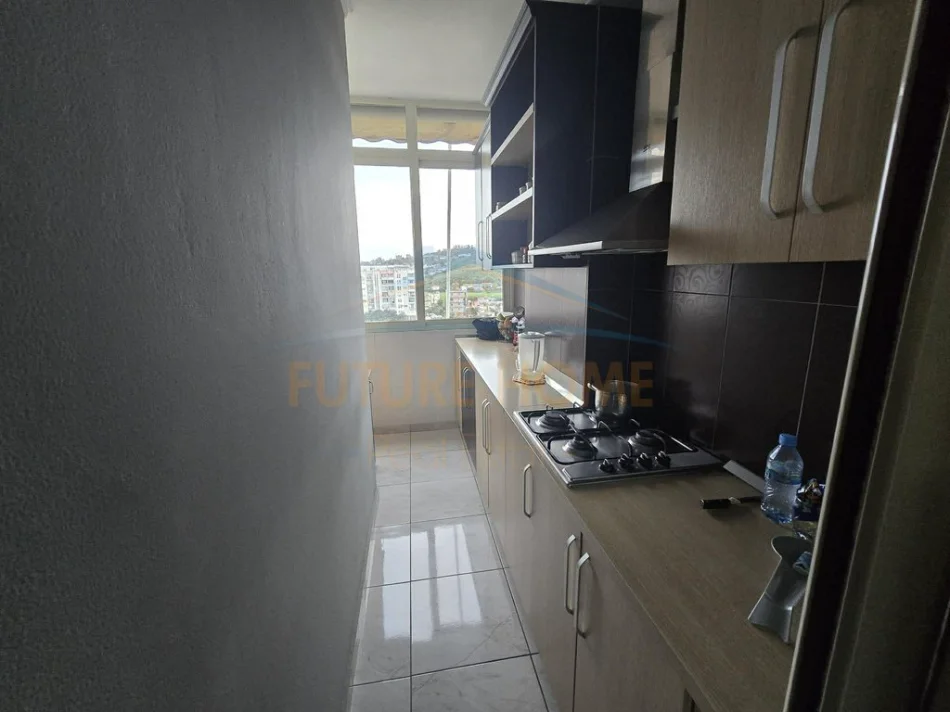 Tirane, shitet apartament 2+1 Kati 8, 104 m² 170.000 € (Vila L, Astir)