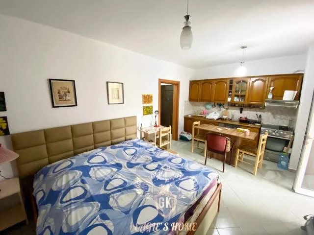 Durres, shes apartament 1+1 Kati 3, 37 m² 39.999 Euro (Shkembi Kavajes, Hotel Majestic)