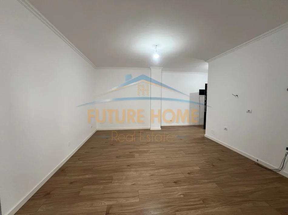 Tirane, shes apartament 2+1 Kati 4, 75 m² 222.000 € (rruga e bogdaneve)