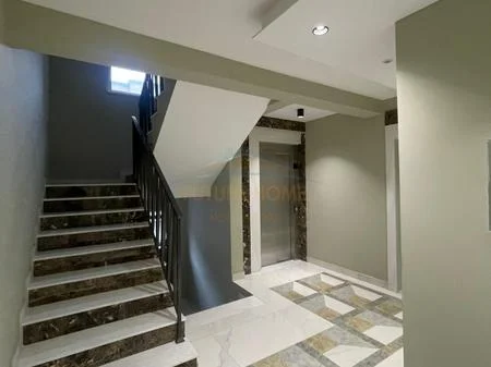 Tirane, shitet apartament 1+1 Kati 2, 64 m² 170.000 € 