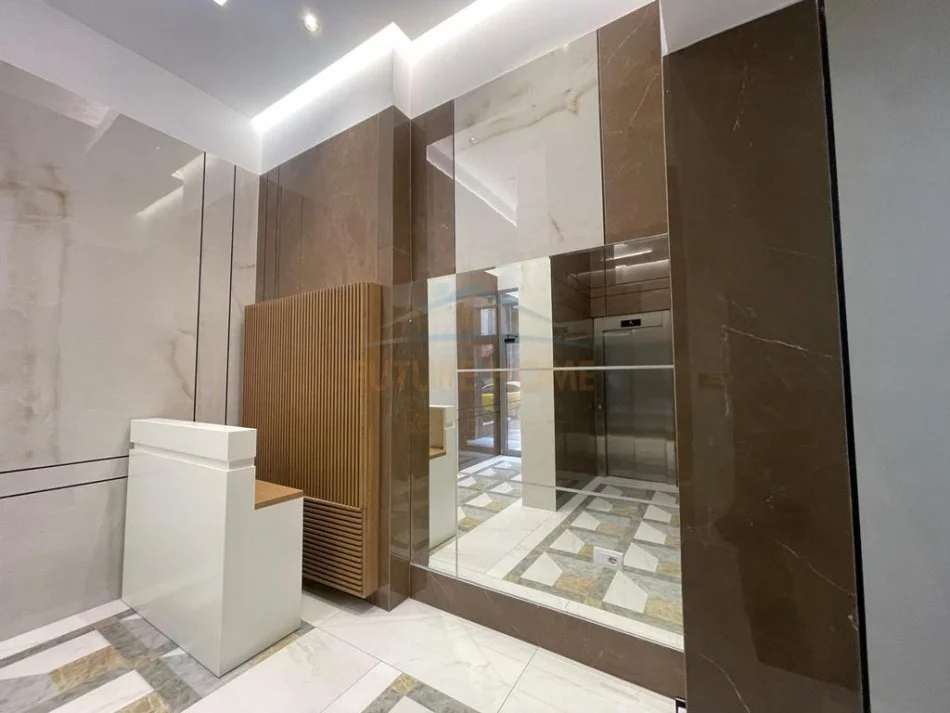 Tirane, shitet apartament 1+1 Kati 1, 64 m² 165.000 € (Rruga Dervish Hekali, Shkolla e Kuqe)