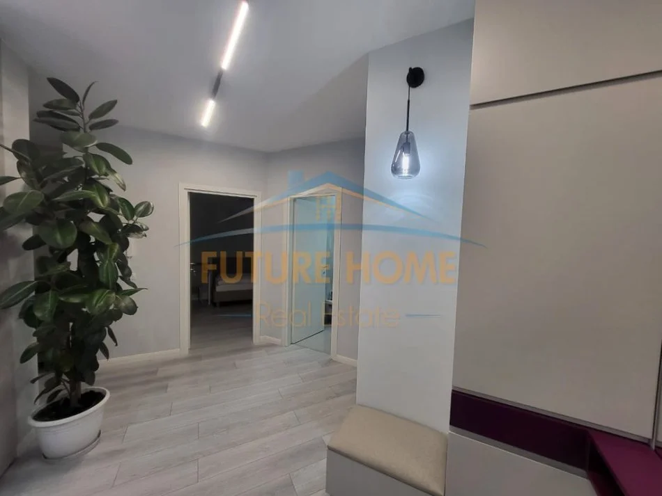 Tirane, jepet me qera apartament 2+1 Kati 5, 72 m² 1.300 € 