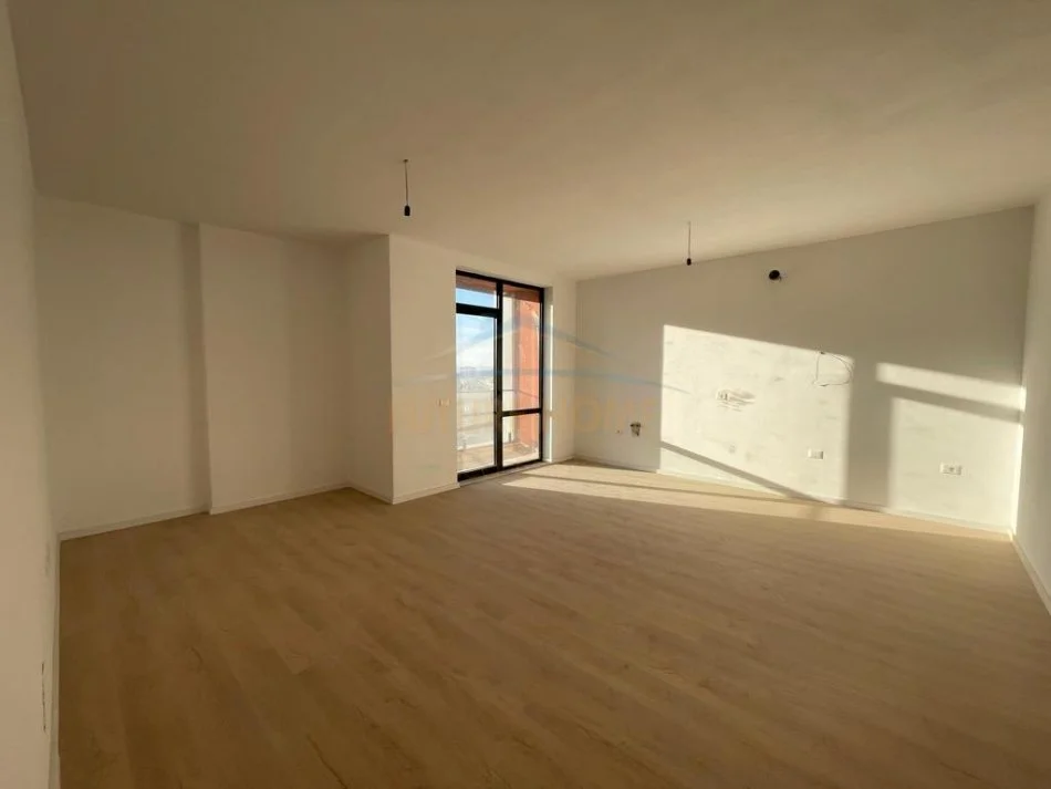 Tirane, shitet apartament 1+1 Kati 3, 78 m² 160.000 € (Platinum Residence, Bulevardi i Ri)