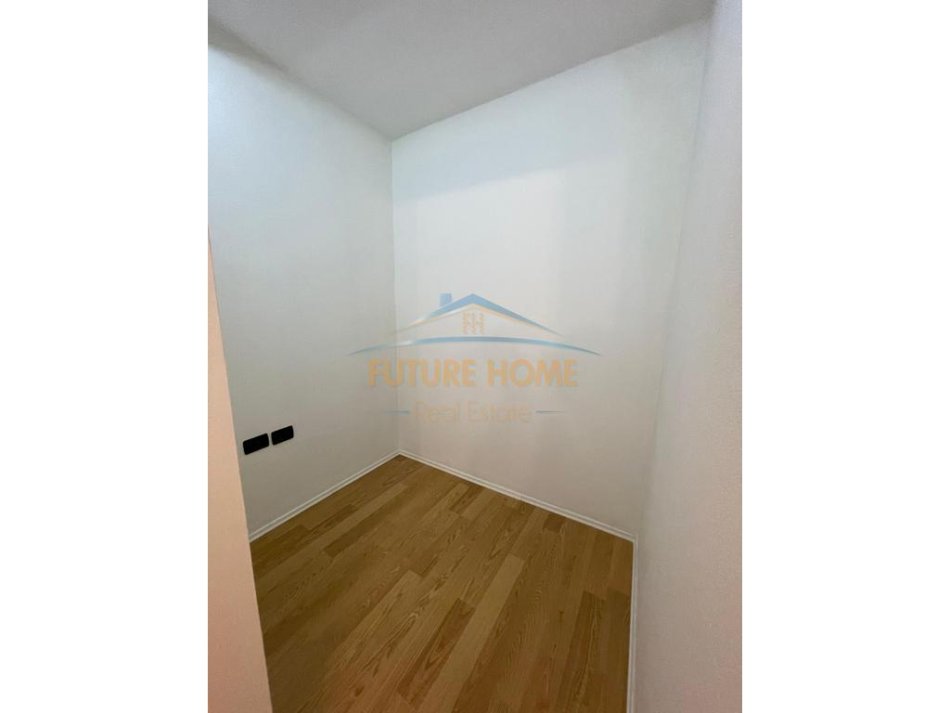 Tirane, jepet me qera apartament 1+1 Kati 2, 75 m² 600 € (Shkolla e baletit)