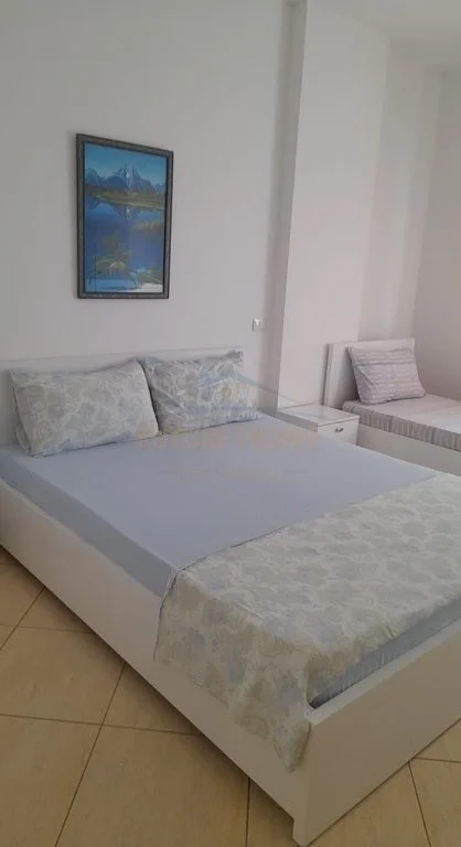 Shkembi Kavajes, shitet apartament 1+1 Kati 4, 70 m² 150.000 € 