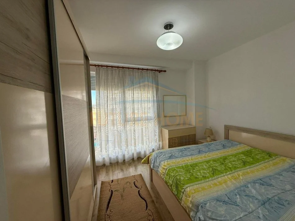 Tirane, jepet me qera apartament 1+1 Kati 6, 60 m² 500 € (Rruga Siri Kodra, Rezidenca Siri)