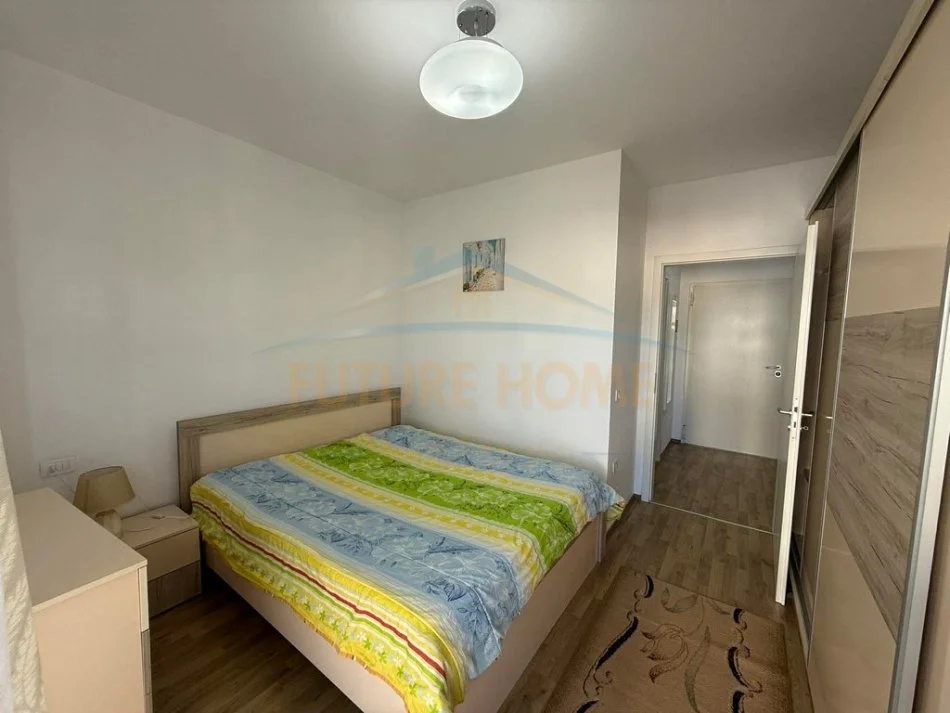 Tirane, jepet me qera apartament 1+1 Kati 6, 500 € 