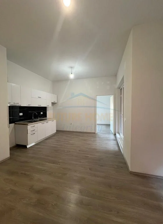 Tirane, shitet apartament 1+1 Kati 6, 70 m² 115.000 € (Kompleksi Mangalem)