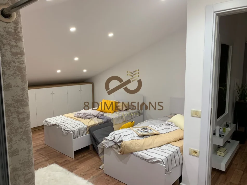 Tirane, jepet me qera apartament+verande | Penthouse 2+1+Ballkon Kati 7, 150 m² 500 € (fresk)