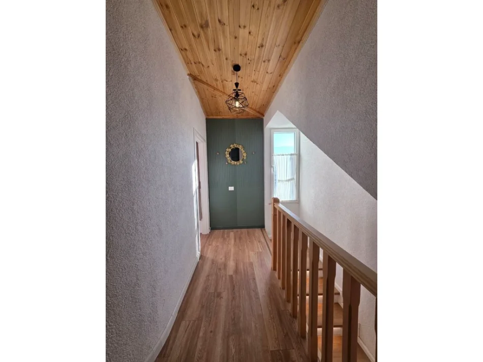 Tirane, jepet me qera apartament duplex Dublex Kati 8, 109 m² 700 € 