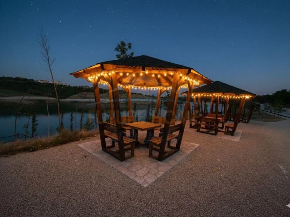 Tirane, jepet me qera Vile 2 Katshe Kati 0, 200 m² 2.000 € (Farkë, Tiranë.)