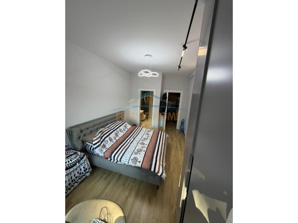 Tirane, shes apartament 2+1 Kati 1, 87 m² 210.000 € (Kompleksi Henke, Tiranë)