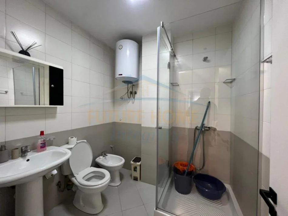 Tirane, jap me qera apartament 1+1+Aneks+Ballkon Kati 6, 103 m² 728 € (Jordan Misja)
